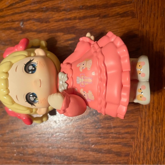 Cute Becky spring series Figurine with Bows - Picture 2 of 3